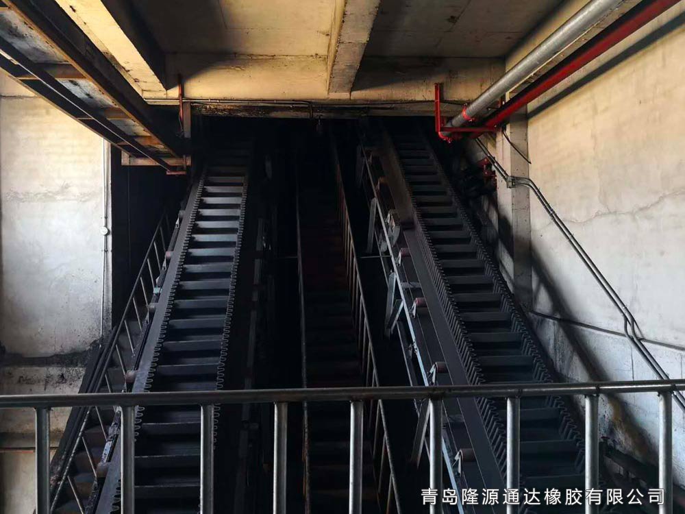 大傾角波狀擋邊輸送帶